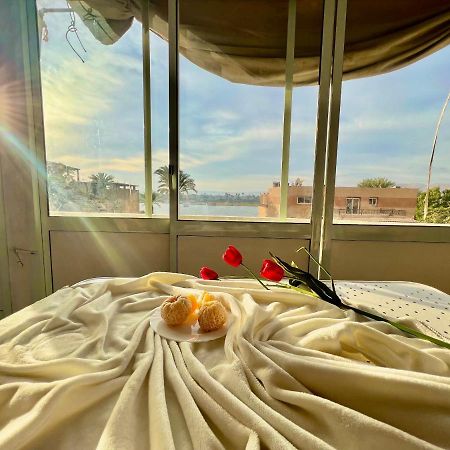 East Luxor Apartments With Nile Views Jazirat al Awwamiyah Exteriör bild