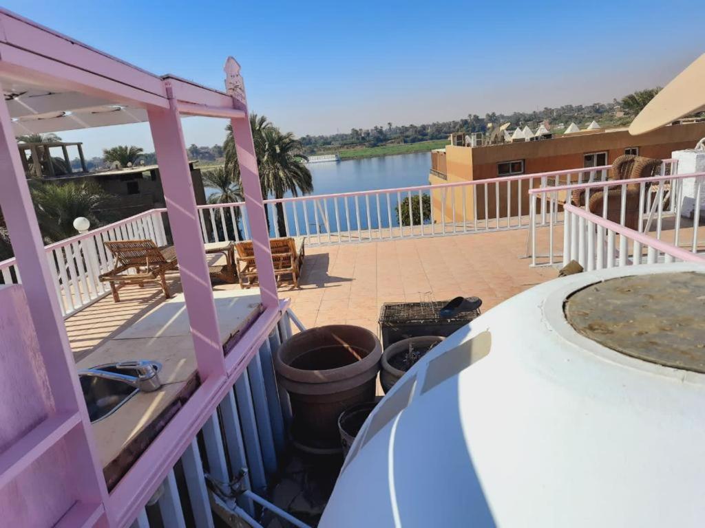 East Luxor Apartments With Nile Views Jazirat al Awwamiyah Exteriör bild