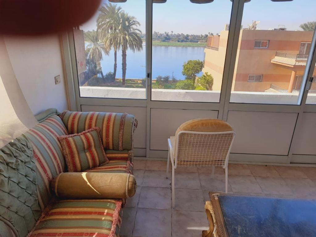 East Luxor Apartments With Nile Views Jazirat al Awwamiyah Exteriör bild