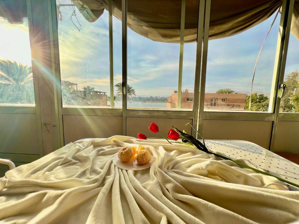 East Luxor Apartments With Nile Views Jazirat al Awwamiyah Exteriör bild