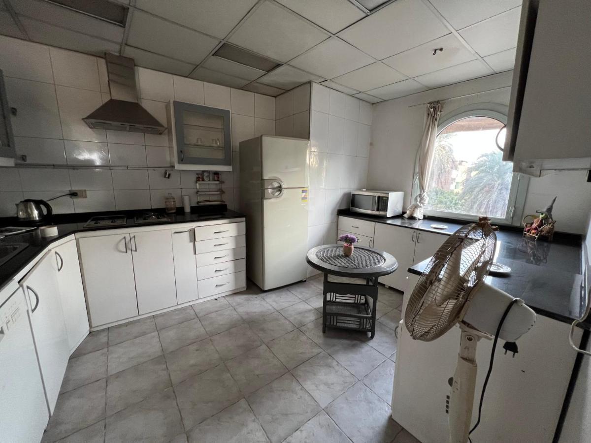 East Luxor Apartments With Nile Views Jazirat al Awwamiyah Exteriör bild